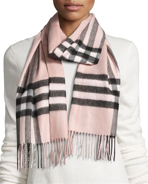 burberry schal kaschmir damen|Burberry check cashmere scarves.